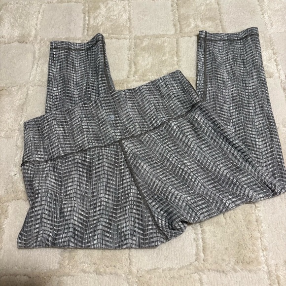 Lululemon Wunder Under Crop (High-Rise) *Full-On Luon 21" Leggings 12 - Picture 5 of 7